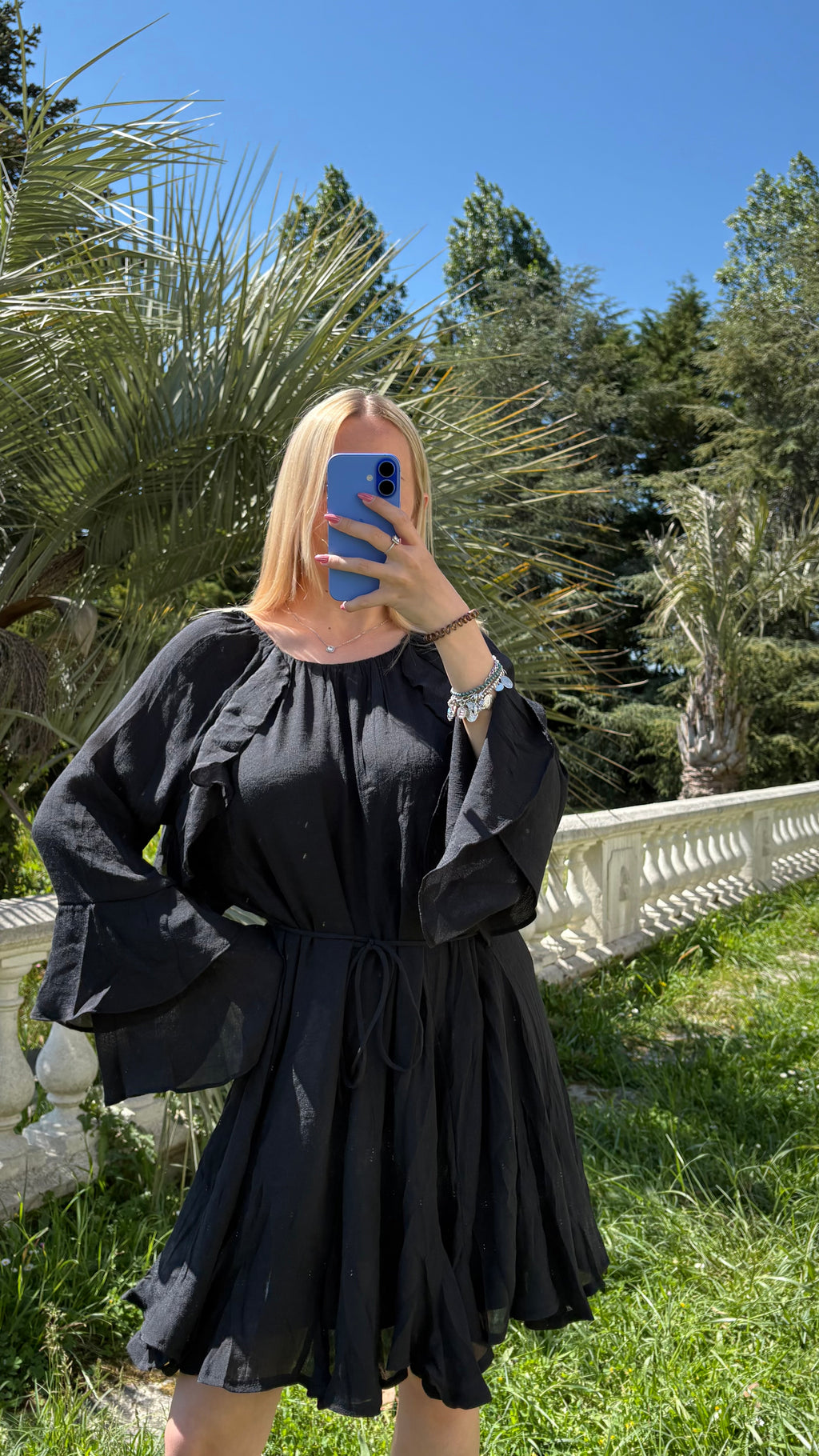 Robe légère noire