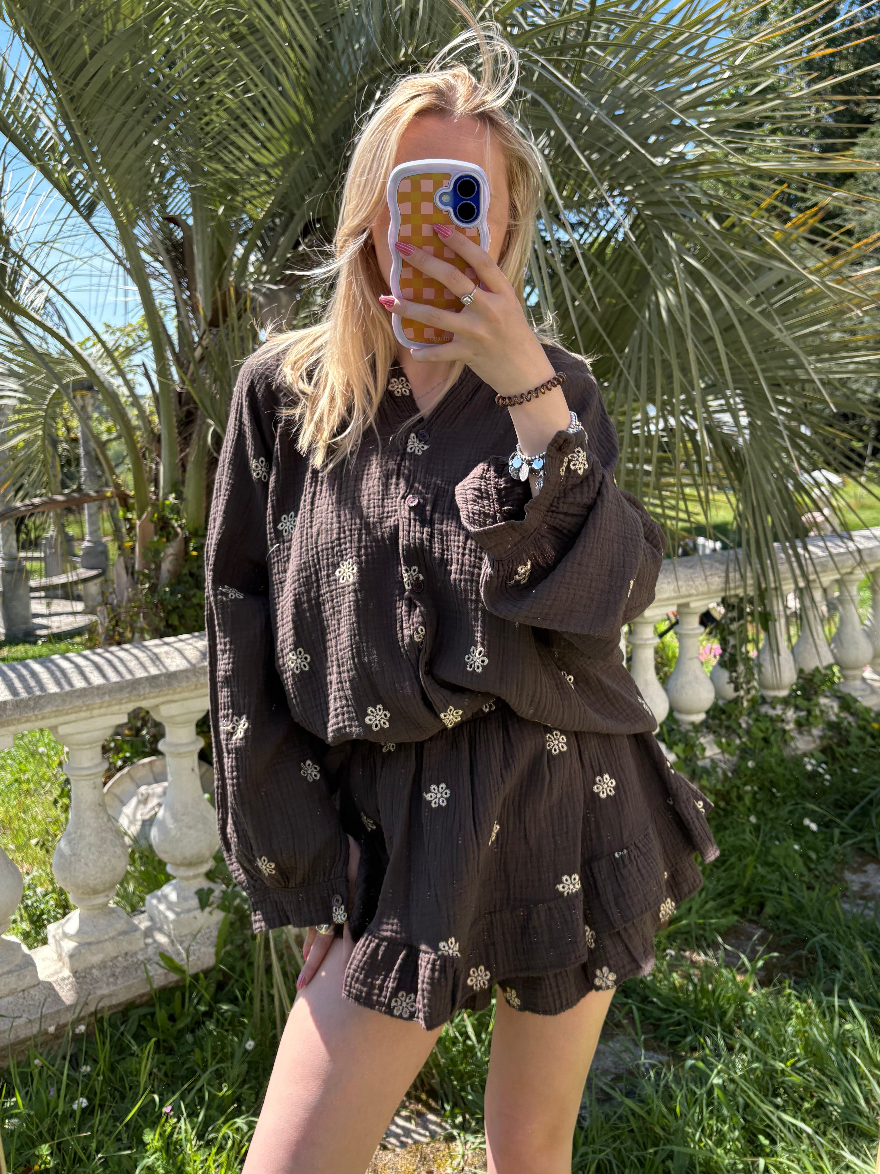 Ensemble gaze de coton brodé