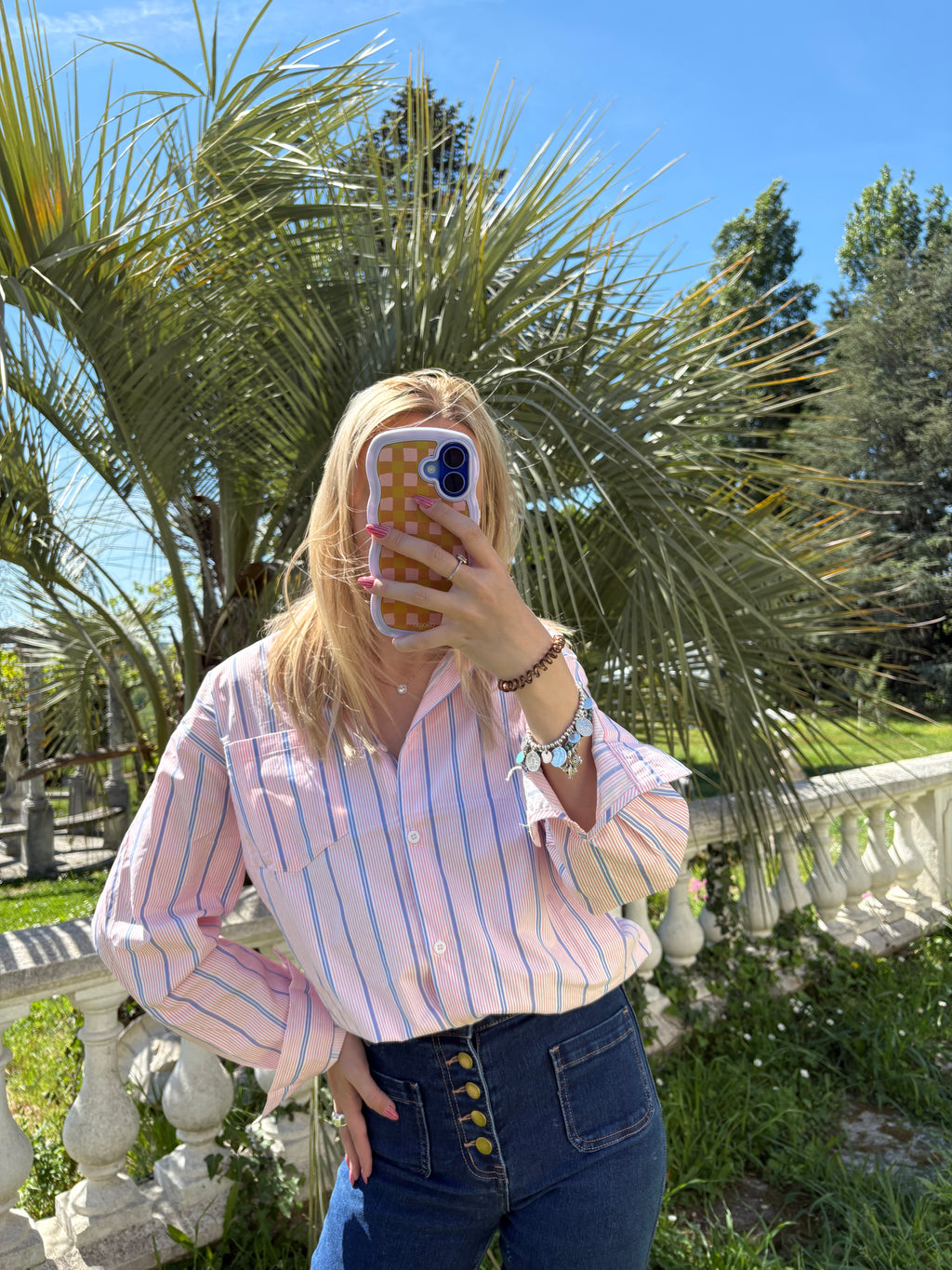 Chemise rayée rose et bleu