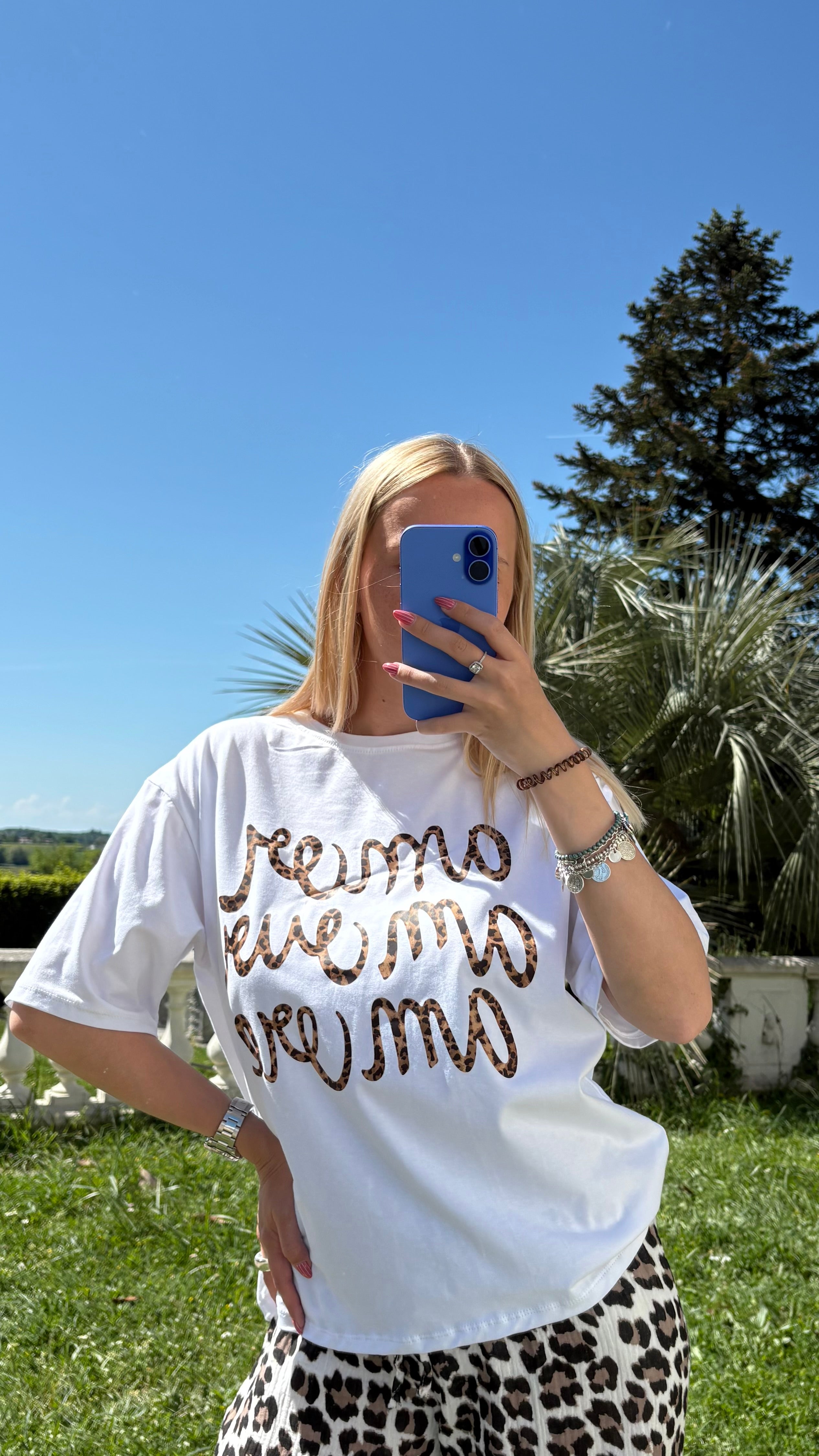 T-shirt amor imprimé léopard